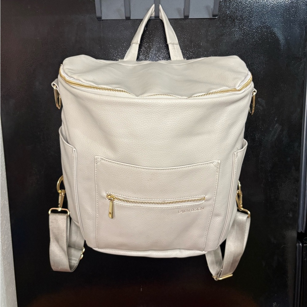 Fawn Design light grey Backpack with Gold Details